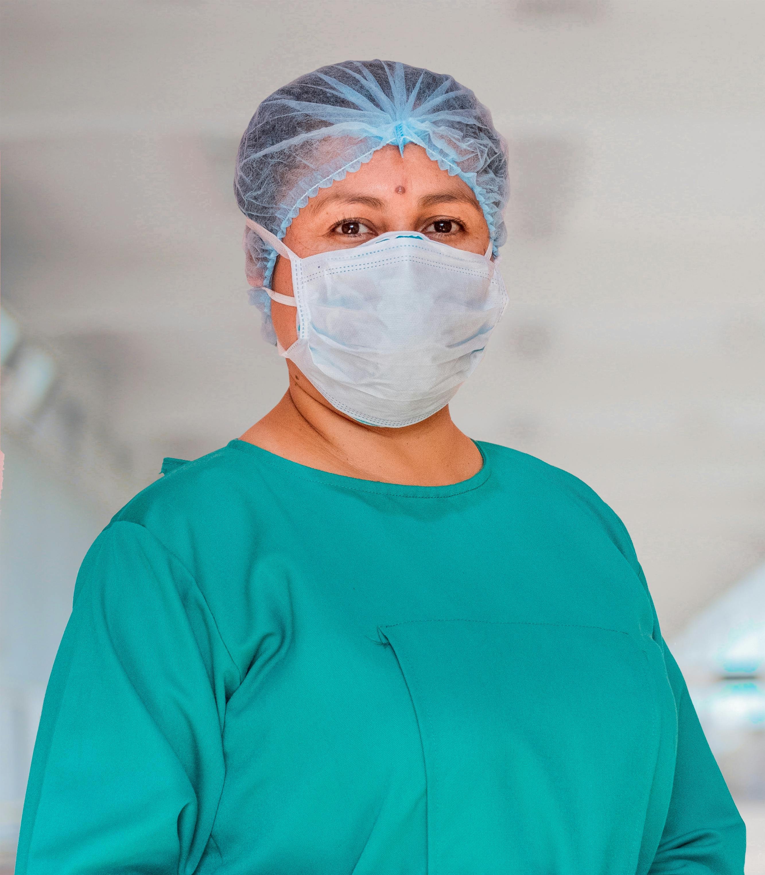 Dr. María González